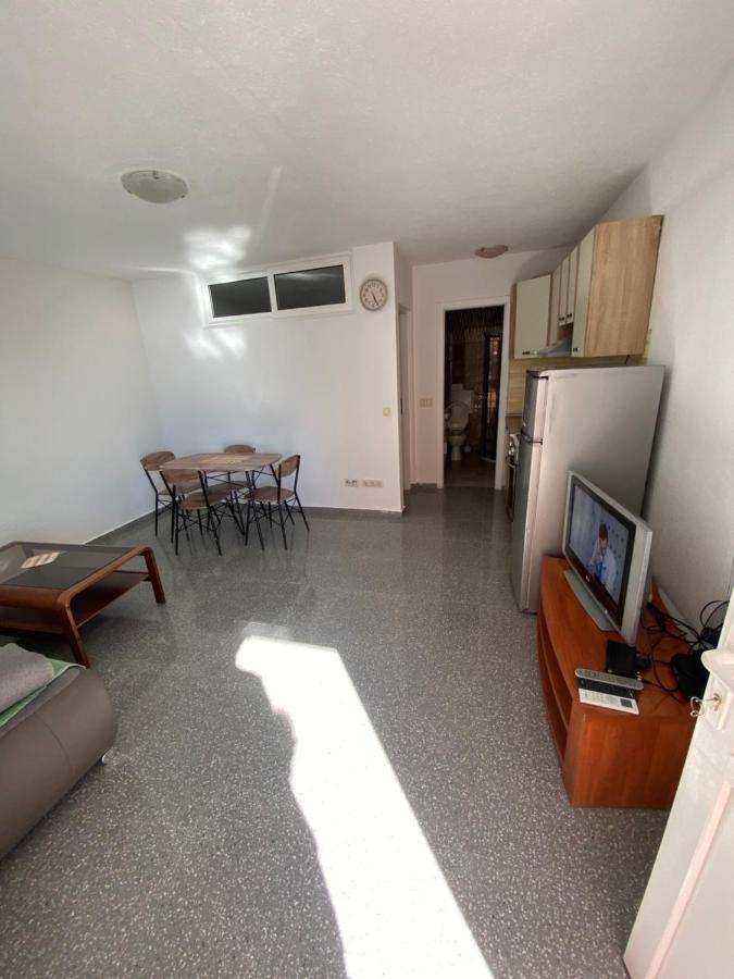 Apartments Arjan2 Omiš Exteriör bild
